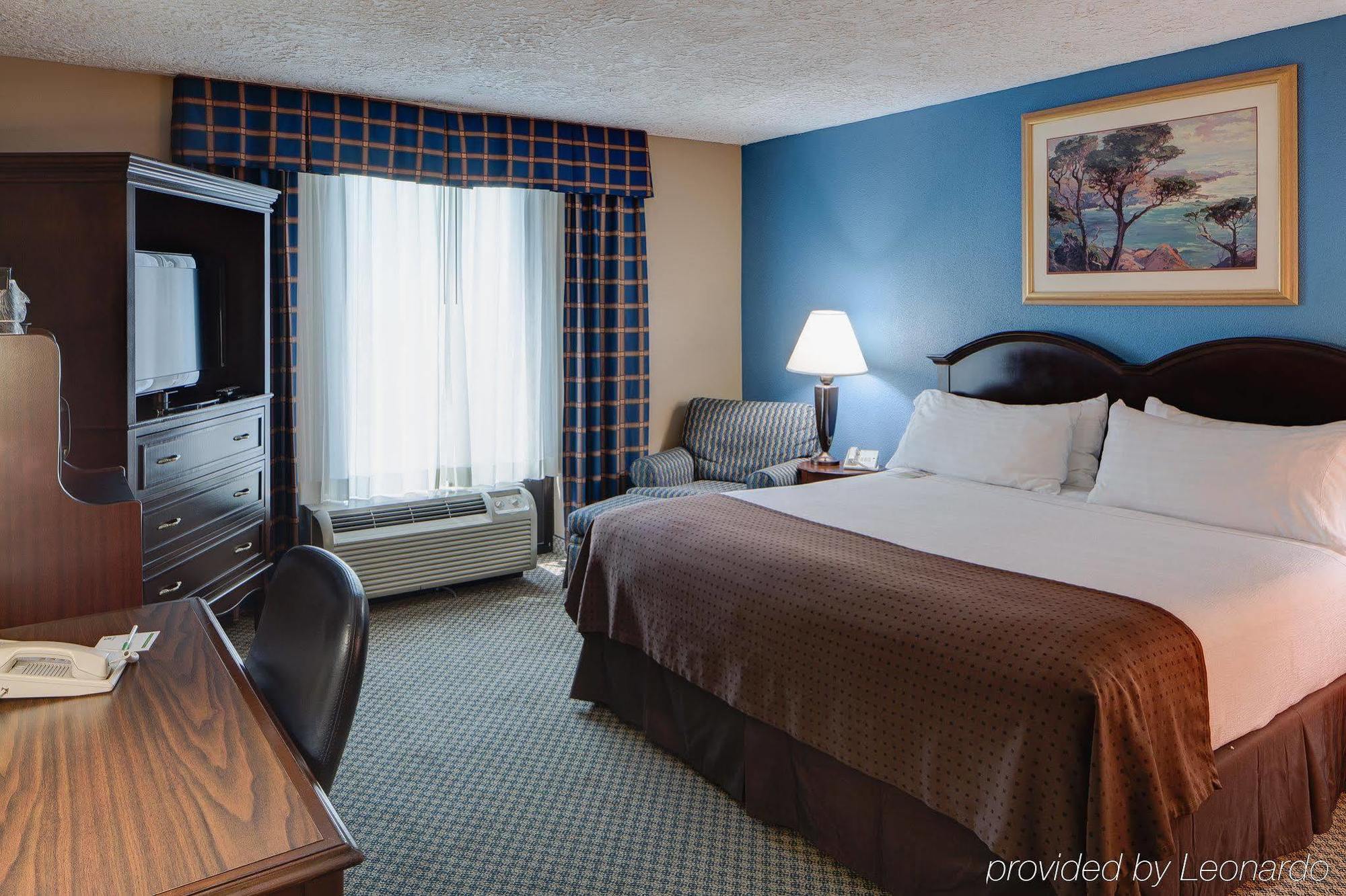 Chicago Sw-countryside Confctr By Ihg
