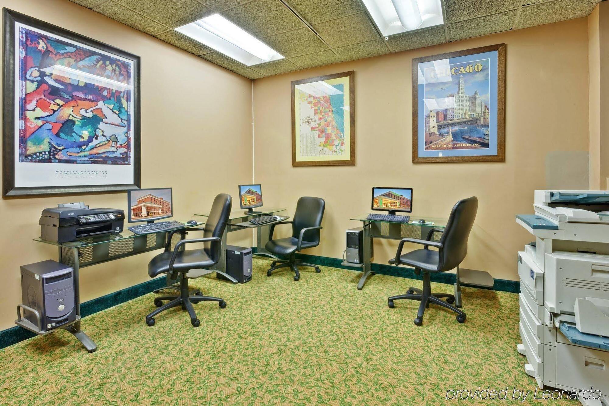 Chicago Sw-countryside Confctr By Ihg