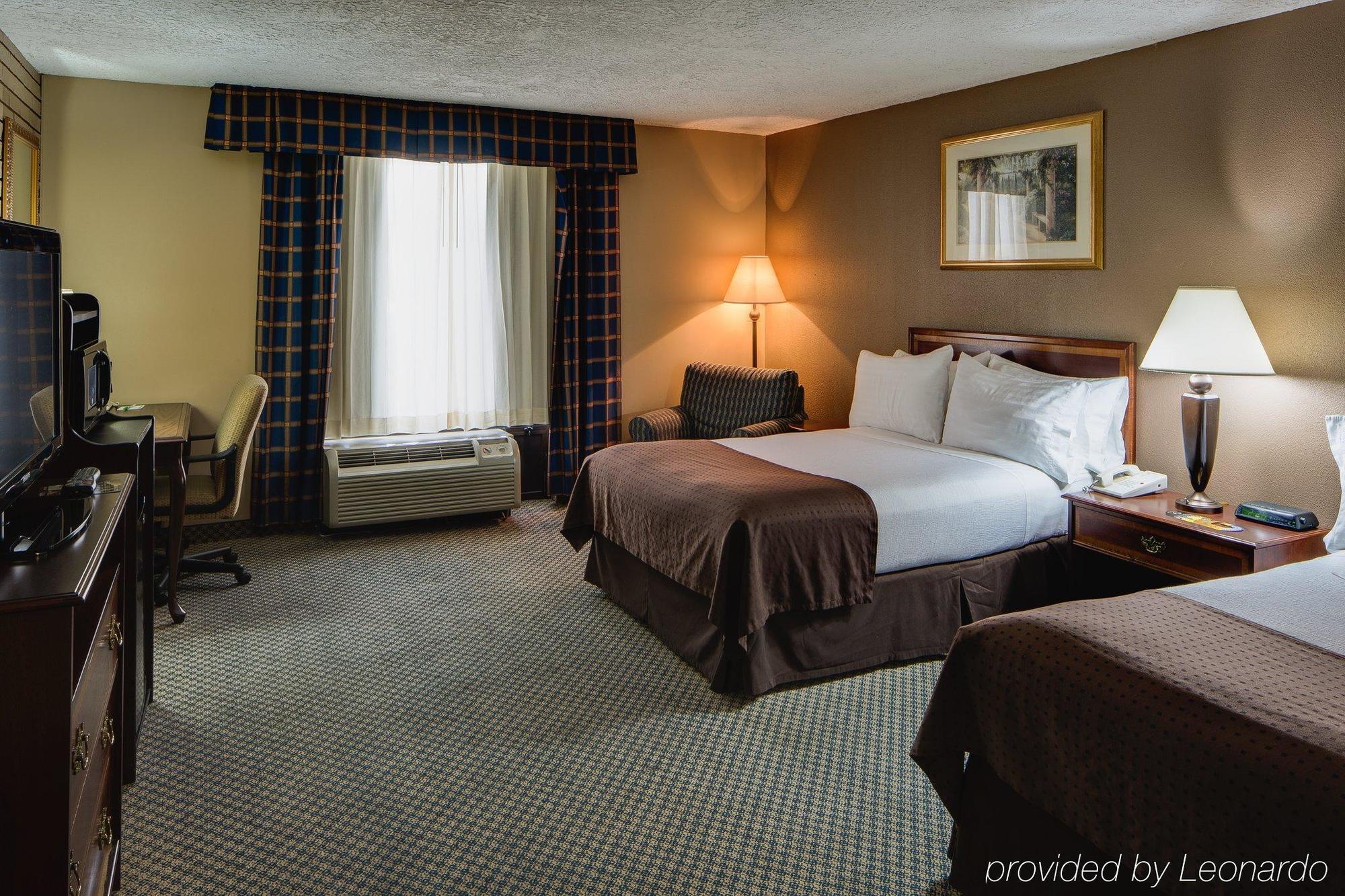 Hotel Chicago Sw-countryside Confctr By Ihg Countryside