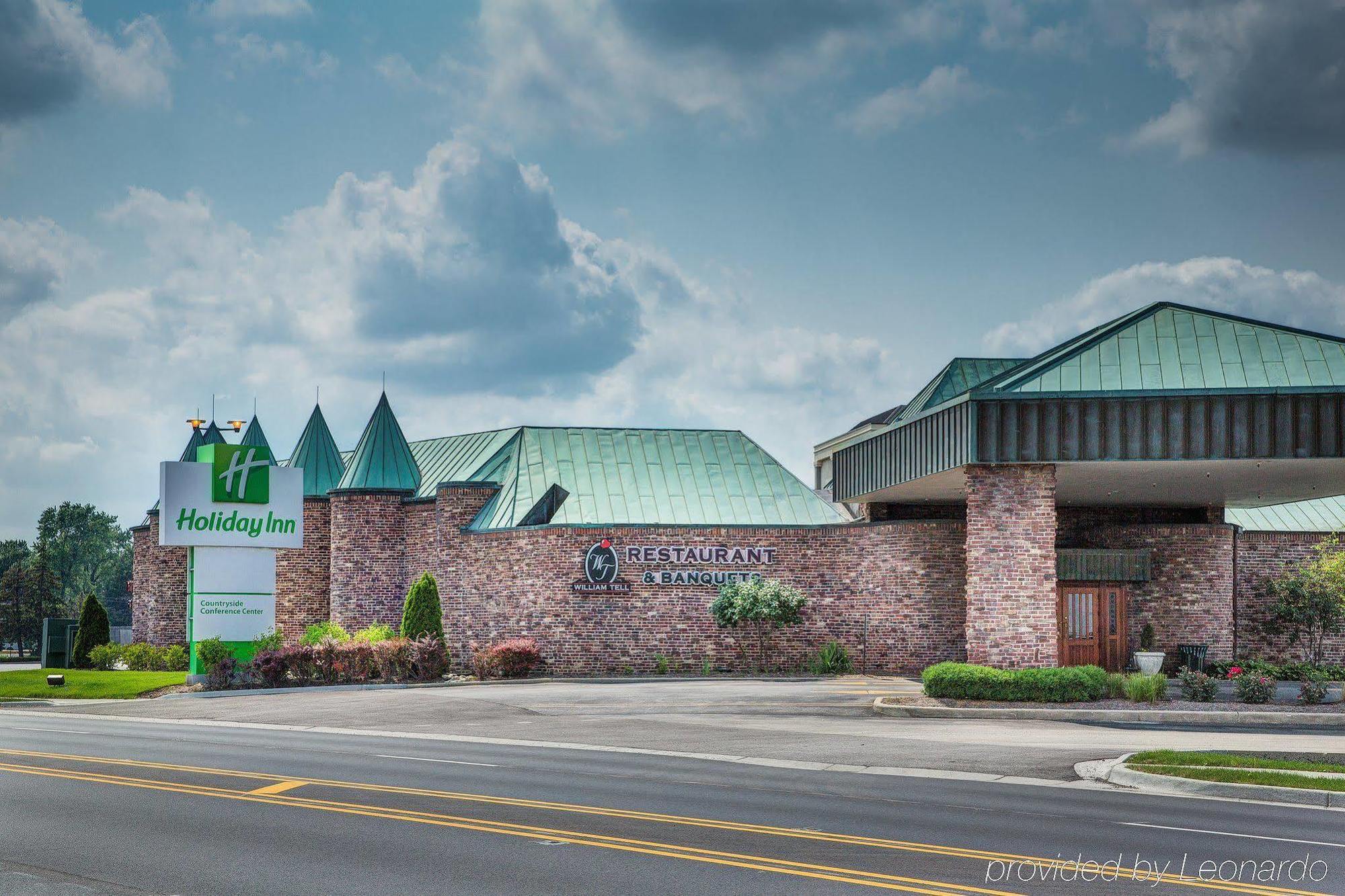 Chicago Sw-countryside Confctr By Ihg Hotel 4*